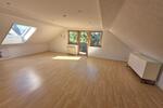 Dachgeschoßwohnung Karlsruhe Neureut - 3 Zimmer, 85 m&sup2;, 850&euro; | Angebot:25960844