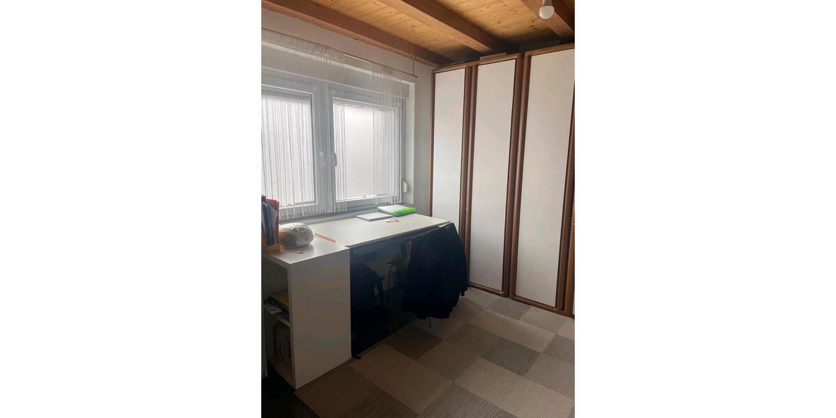 Etagenwohnung Knittlingen - 2 Zimmer, 55 m&sup2;, 720&euro; | Angebot:25047420