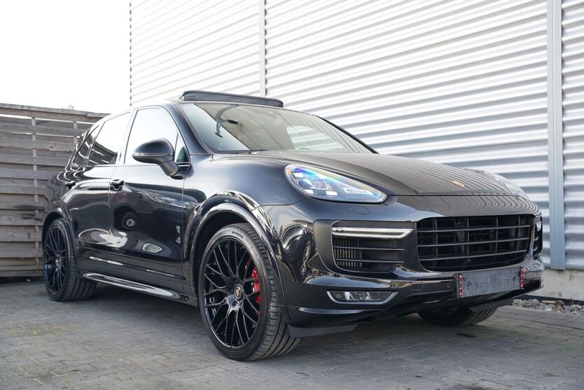Porsche Cayenne 110.000 km 46.900 € Baden-Württemberg - Nagold 72202