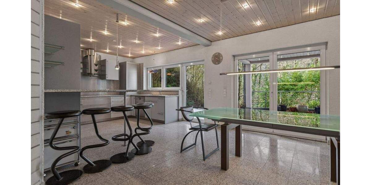 Mehrfamilienhaus, Wohnhaus Karlsruhe / Durlach Durlach - 9 Zimmer, 343 m&sup2;, 1.290.000&euro; | Angebot:25681049