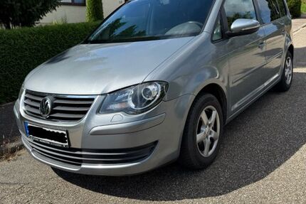 VW Touran 242.514 km 3.000 € Mühlacker 75417