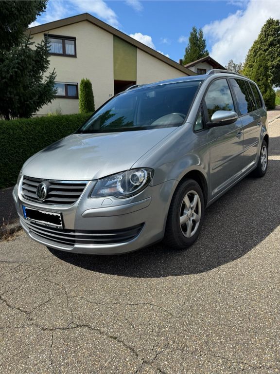 VW Touran 242.514 km 3.000 € Mühlacker 75417