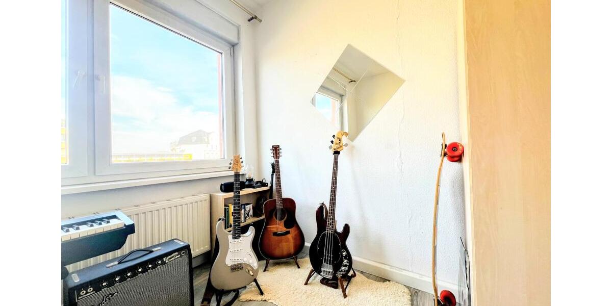 Etagenwohnung Karlsruhe - 4 Zimmer, 15 m&sup2;, 400&euro; | Angebot:25791236