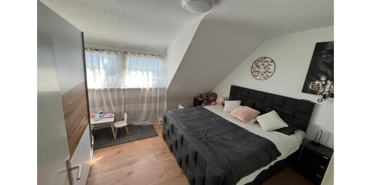 Dachgeschoßwohnung Eggenstein-Leopoldshafen Leopoldshafen - 3 Zimmer, 56 m&sup2;, 800&euro; | Angebot:26463467