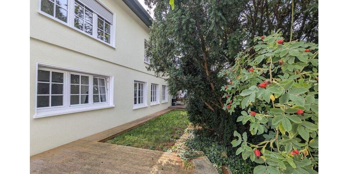 Einfamilienhaus Niefern-Öschelbronn Niefern - 7 Zimmer, 190 m&sup2;, 590.000&euro; | Angebot:25738400