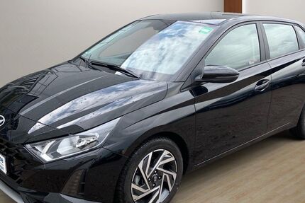 Hyundai i20 15.993 km 19.790 &euro; Landau 76829