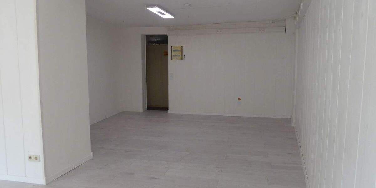 Gewerbeobjekt Gernsbach - 2 Zimmer, 600&euro; | Angebot:26804211