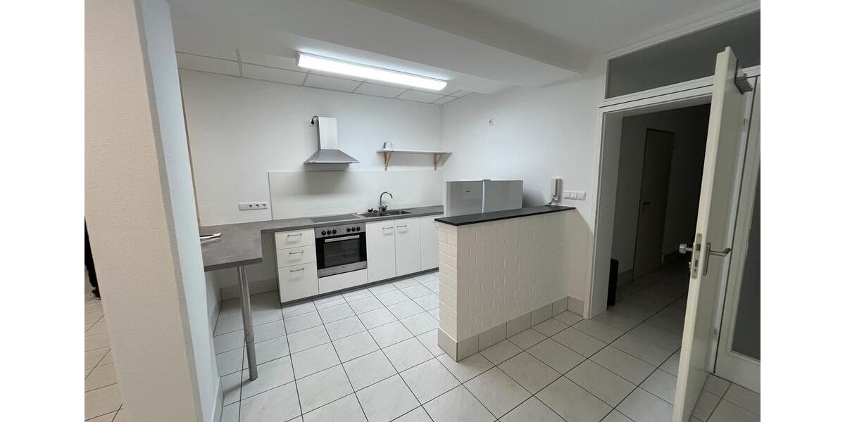 Etagenwohnung Germersheim - 1 Zimmer, 65 m&sup2;, 650&euro; | Angebot:25440238