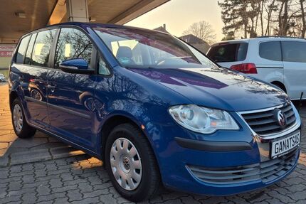 VW Touran 102.000 km 5.990 € Neumalsch 76316