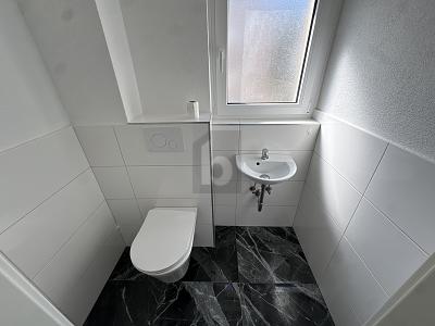 NEUWERTIGER WOHNTRAUM IM KURORT - Erdgeschoßwohnung Bad Herrenalb | Angebot:27326620