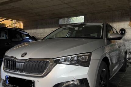 Skoda Scala 91.300 km 17.500 &euro; Karlsruhe 76229