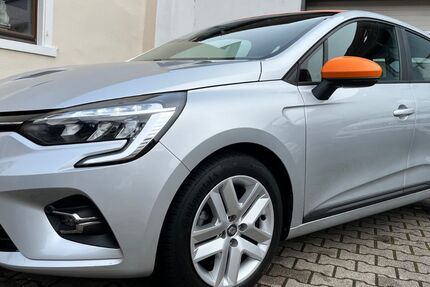 Renault Clio 18.461 km 13.890 &euro; Pfinztal 76327