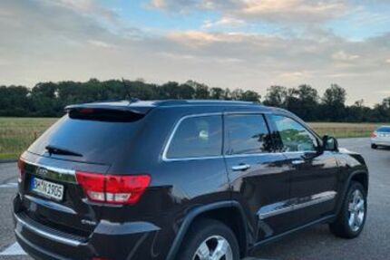 Jeep Grand Cherokee 198.500 km 11.350 € Iffezheim 76473