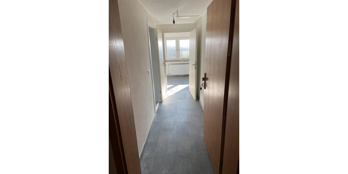 Dachgeschoßwohnung Pforzheim Nordstadt - 2 Zimmer, 46 m&sup2;, 750&euro; | Angebot:24750383