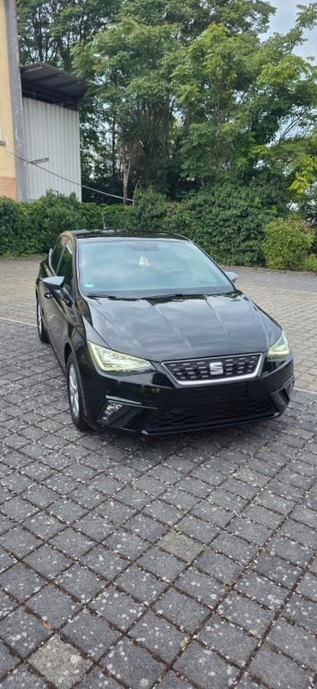 Seat Ibiza 72.000 km 15.499 € Karlsruhe 76187