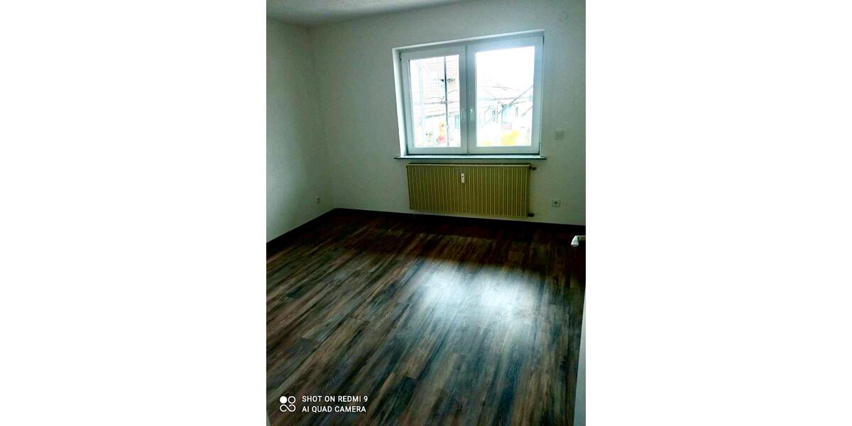 Etagenwohnung Pforzheim Eutingen - 3 Zimmer, 79 m&sup2;, 760&euro; | Angebot:25721455