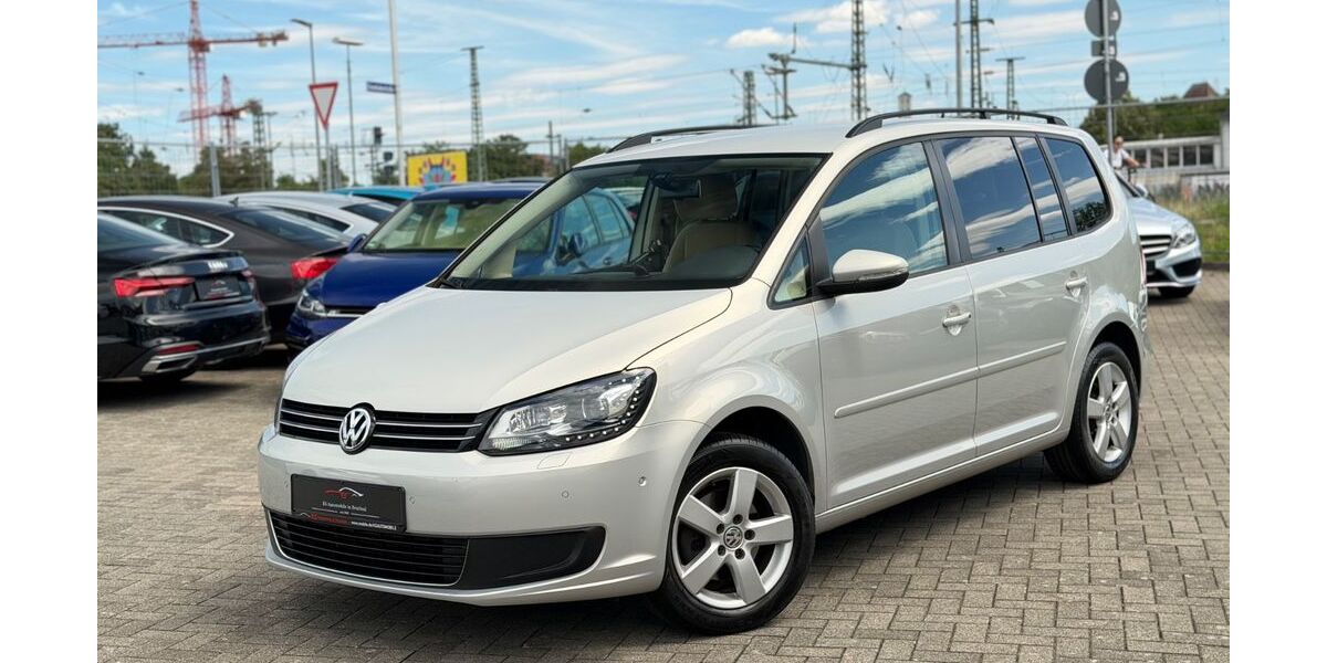 VW Touran 139.000 km 9.950 &euro; Bruchsal 76646