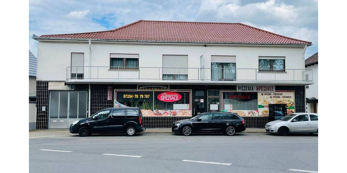 Wohn- und Geschäftshaus in zentraler Lage von Oberhausen zimmer