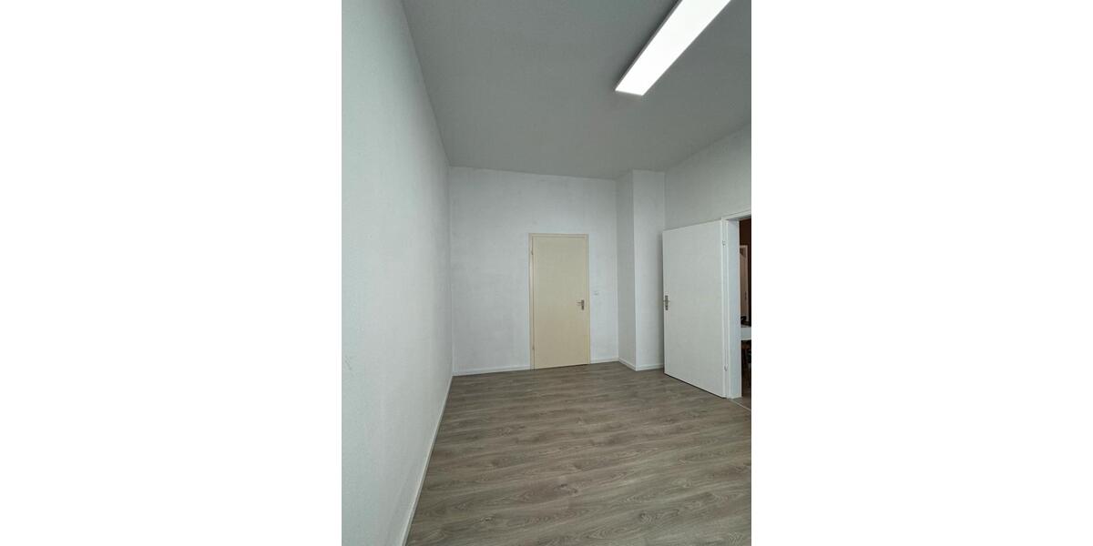 Gewerbeobjekt Karlsruhe Daxlanden - 550&euro; | Angebot:24859837