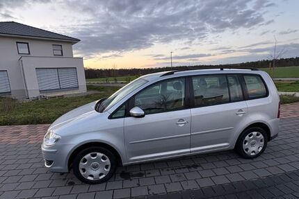 VW Touran 263.000 km 2.900 &euro; Bellheim 76756