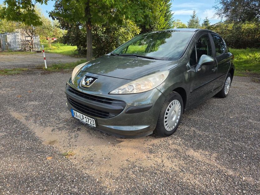Peugeot 207 115.100 km 2.500 € Ettlingen 76275