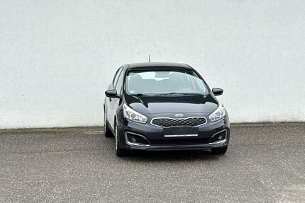 Kia ceed / Ceed 150.000 km 7.499 &euro; Kandel 76870