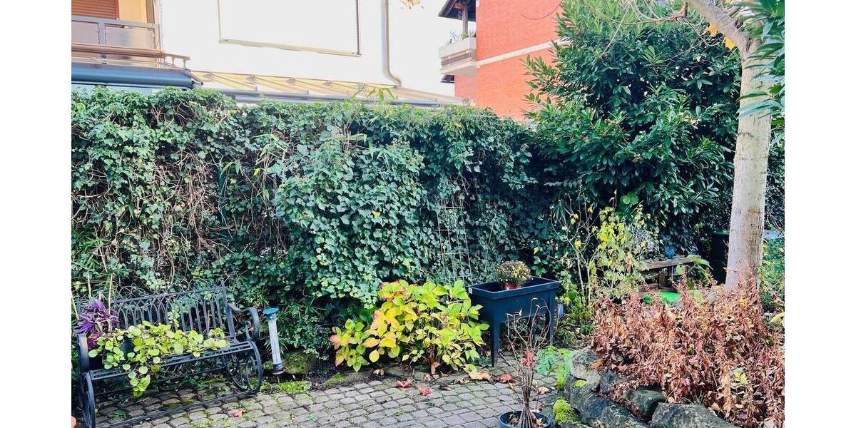 Einfamilienhaus Waghäusel Kirrlach - 7 Zimmer, 250 m&sup2;, 725.000&euro; | Angebot:25669529