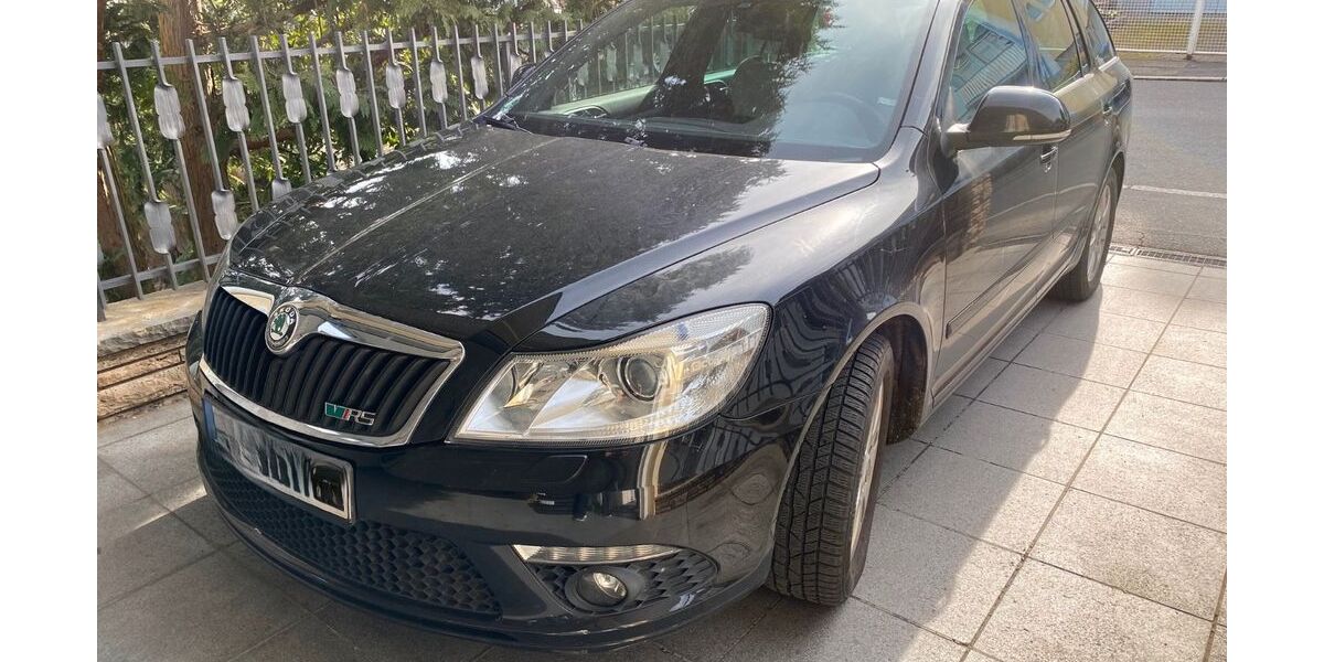 Skoda Octavia 216.000 km 6.190 &euro; Pforzheim 75175