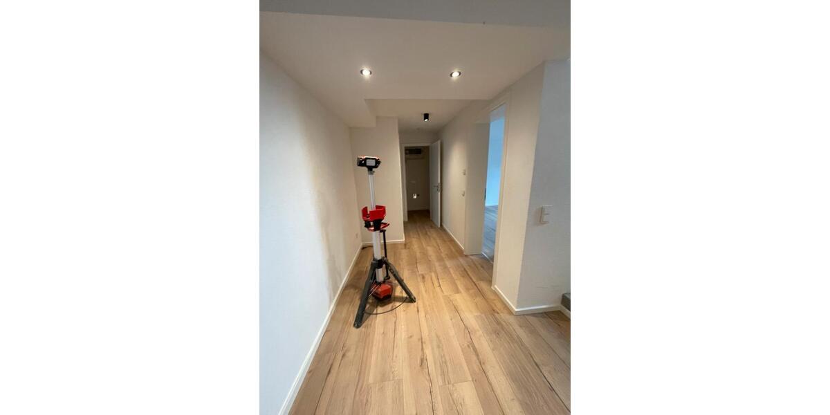 Etagenwohnung Philippsburg - 2 Zimmer, 85 m&sup2;, 985&euro; | Angebot:25626365
