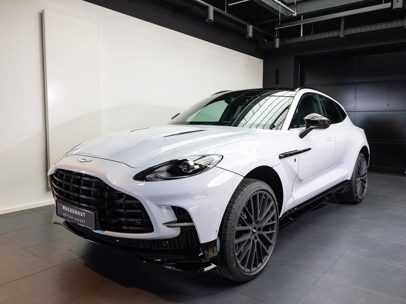 Aston Martin DBX 1.500 km 179.707 € Baden-Baden 76530