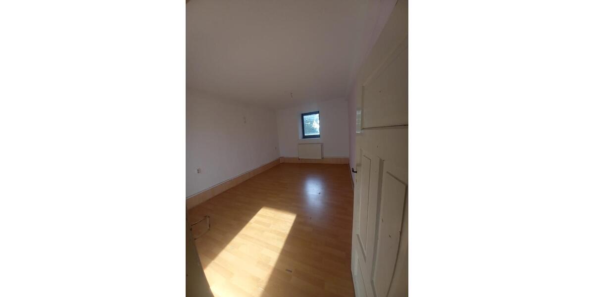 Einfamilienhaus Kraichtal - 3 Zimmer, 65 m&sup2;, 75.000&euro; | Angebot:26819874