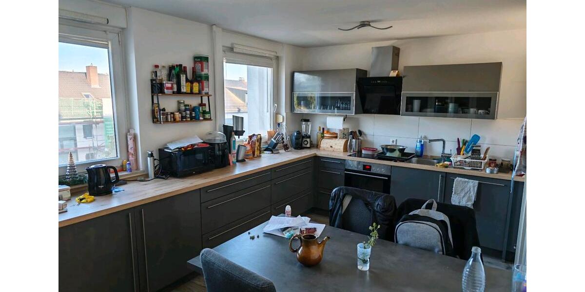 Etagenwohnung Stutensee - 3 Zimmer, 77 m&sup2;, 250.000&euro; | Angebot:27113696