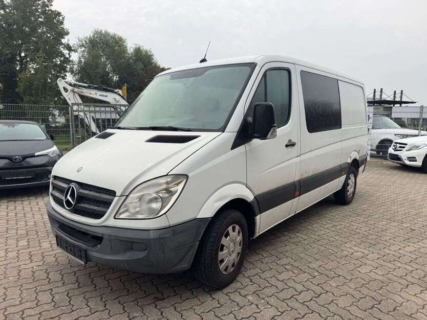 Mercedes-Benz Sprinter 255.500 km 7.999 € Bornheim 76879