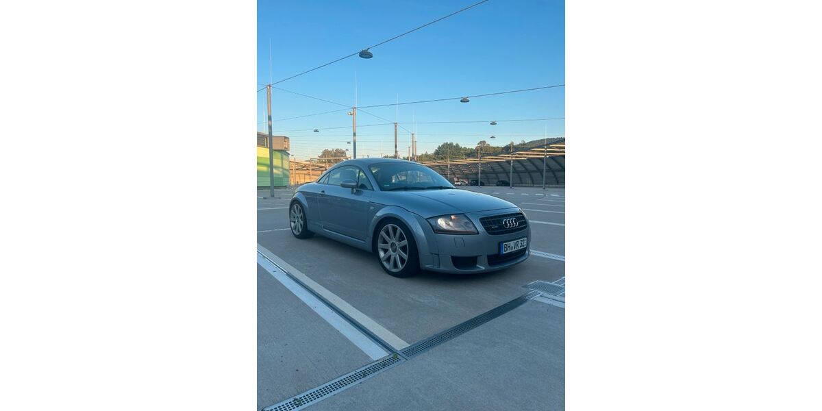 Audi TT 185.000 km 15.000 &euro; Gernsbach 76593