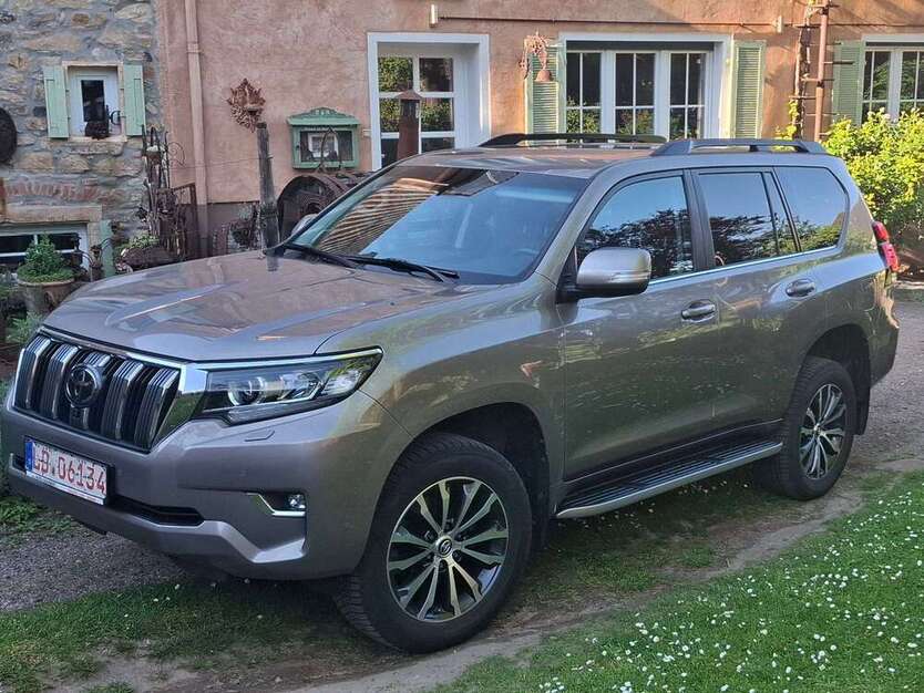 Land Cruiser