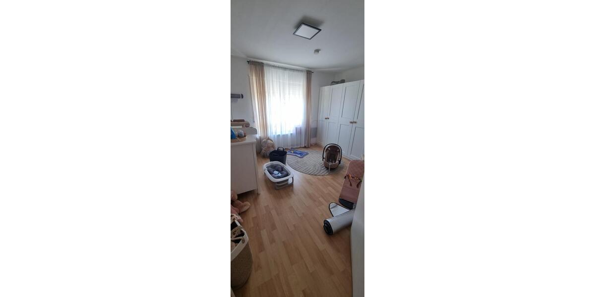 Etagenwohnung Eisingen - 3 Zimmer, 81 m&sup2;, 315.000&euro; | Angebot:27166113
