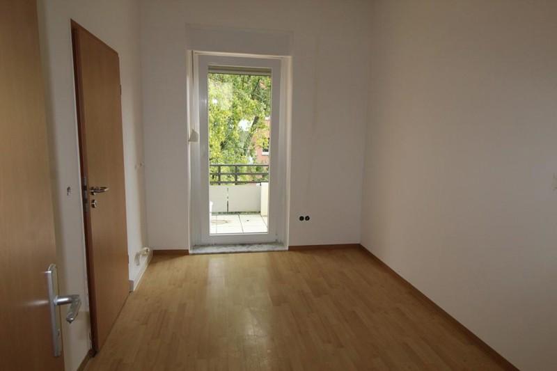 Etagenwohnung Karlsruhe Südstadt - 3 Zimmer, 64 m&sup2;, 852&euro; | Angebot:25255133
