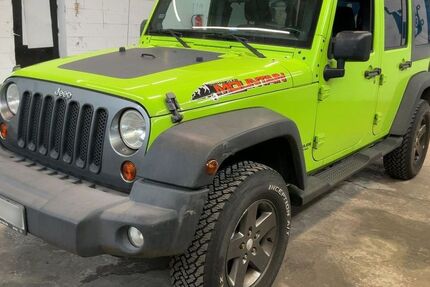 Jeep Wrangler 65.800 km 32.489 &euro; Pforzheim 75179