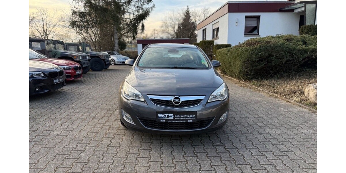 Opel Astra J 178.000 km 4.500 &euro; Malsch 76316