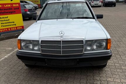 Mercedes-Benz 190 168.000 km 4.350 € Herxheim 76863