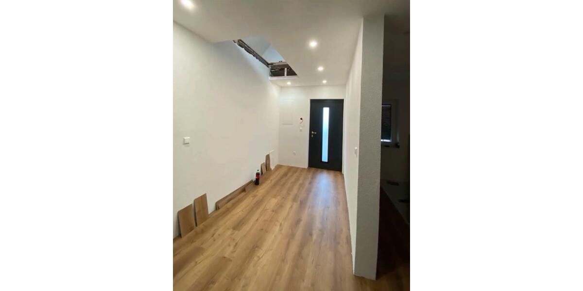 Stilvolle 3 Zimmer Maisonettewohnung in WaghäuselWiesental 3 zimmer