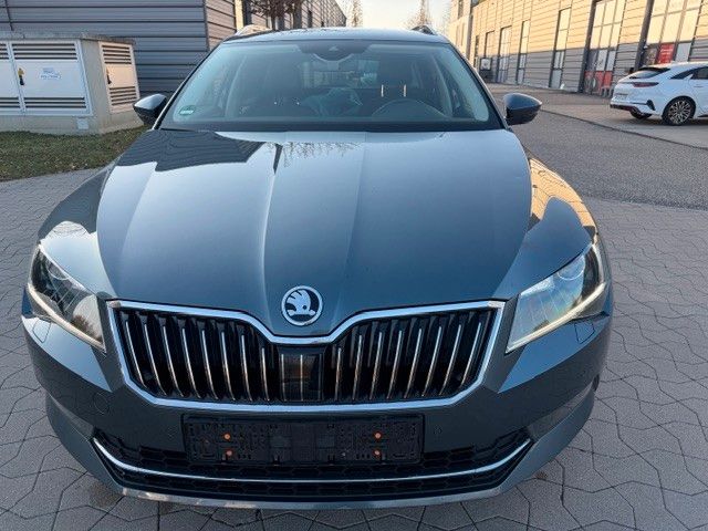 Skoda Superb 168.287 km 14.990 &euro; Karlsruhe 76199