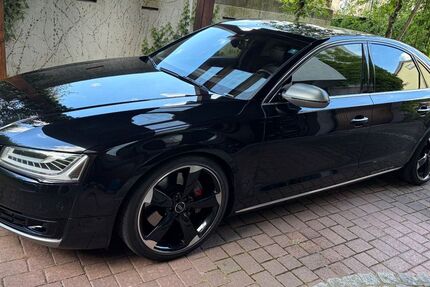 Audi A8 286.000 km 27.500 &euro; Niefern-Öschelbronn 75223