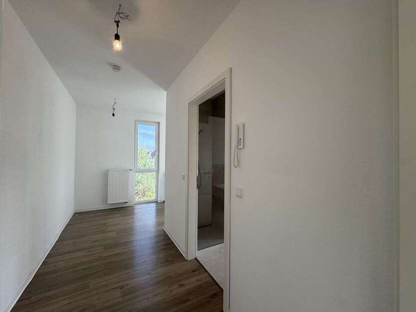 Investieren im Silberstreifen: Wohn-Gewerbeimmobilie mit Garten, Garage & Flexibilitä 6 zimmer