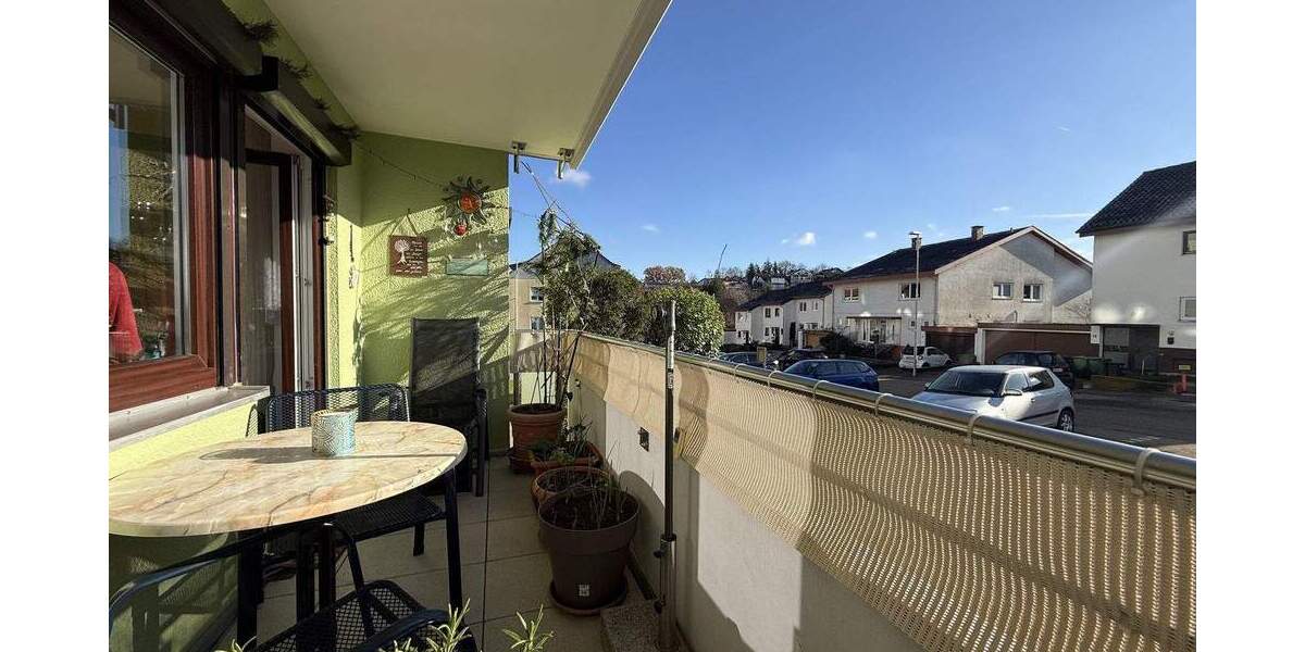 Attraktive Wohnung in Oberderdingen mit Aufzug, Balkon und Top-Raumaufteilung 3 zimmer