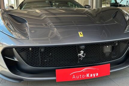 Ferrari 812 5.500 km 425.950 € Philippsburg 76661