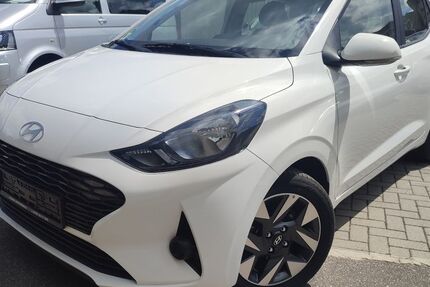 Hyundai i10 16.414 km 14.497 &euro; Birkenfeld 75217