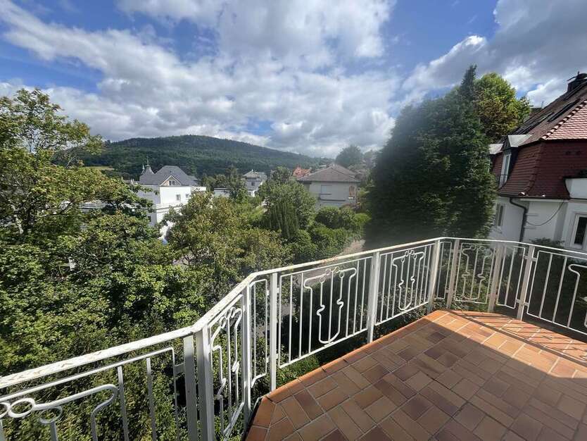 Wohnung zum Mieten in Baden-Baden 1.300 € 107 m²