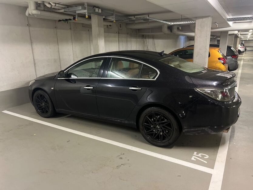 Opel Insignia 157.809 km 3.500 € Karlsruhe 76187