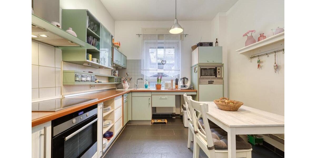 Etagenwohnung Karlsruhe Beiertheim-Bulach - 4 Zimmer, 138 m&sup2;, 469.000&euro; | Angebot:26516387